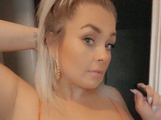 Erotic video chat VanillaVixen