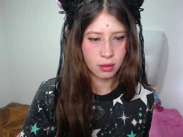 Broadcast screenshots VenusMoore