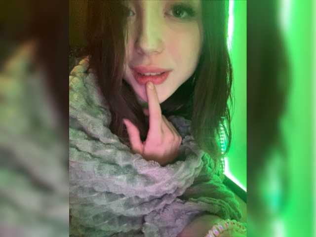 Broadcast screenshots VickaTsss