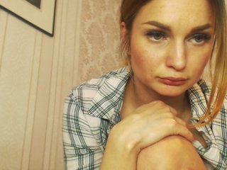 Photos Victoriiaaa Тема (для остальных): Lovense on )Hi guys )) Play in PVT and GRUOP, feets 20, tits 50 ,naked 100