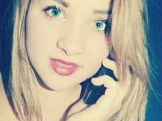 Erotic video chat vikilovee