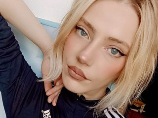 Erotic video chat VikkaContessa