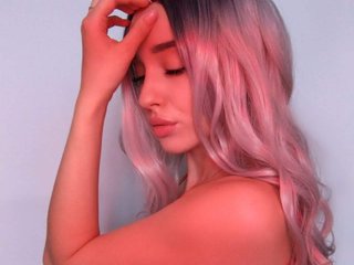 Erotic video chat VikkiAnn