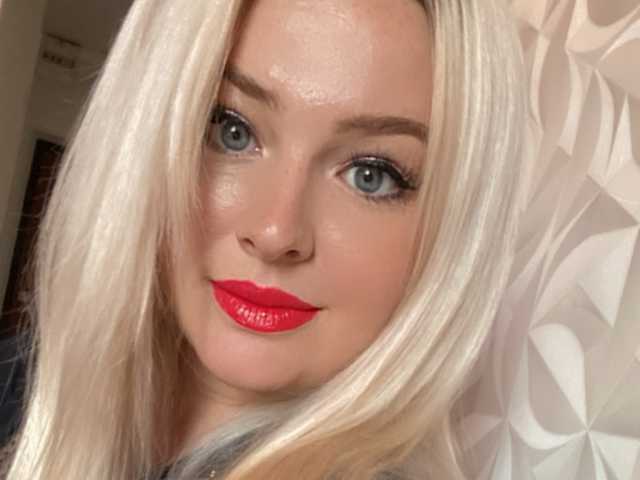 Photo of the profile VikkiVia