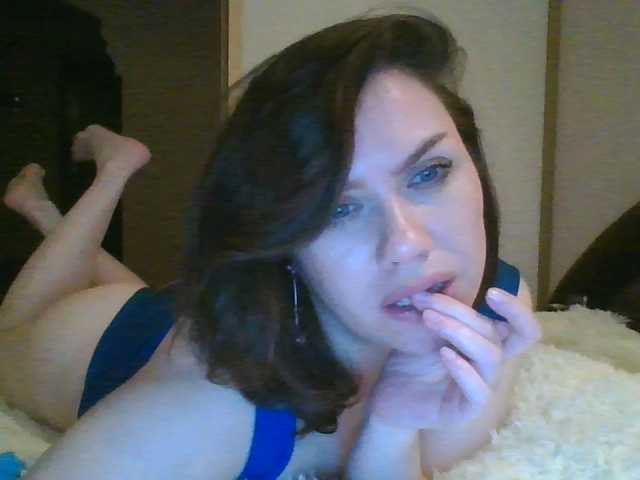 Photos Leonasquirty Hi,guys!574:squirt and cum show!Lovense is on!Make me cum:15:51:101tk!Insta squirt:333tk!Deepthroat:88tk!Ride toy:155tk!Love me:555tk!Thank you!Mhuaa!!!