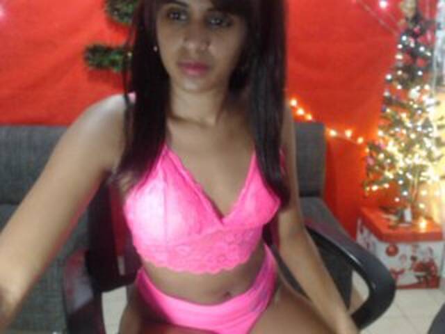 Broadcast screenshots vikycolins