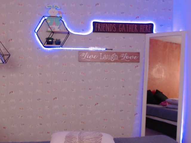 Broadcast screenshots violet-03