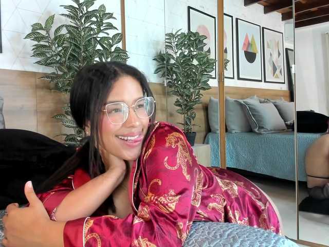 GOAL: panties teae your face ♥❗❗ //Hey guys! I'm new to the site! I promise to make you sweat too!!  Toy control 99tk / 60sec