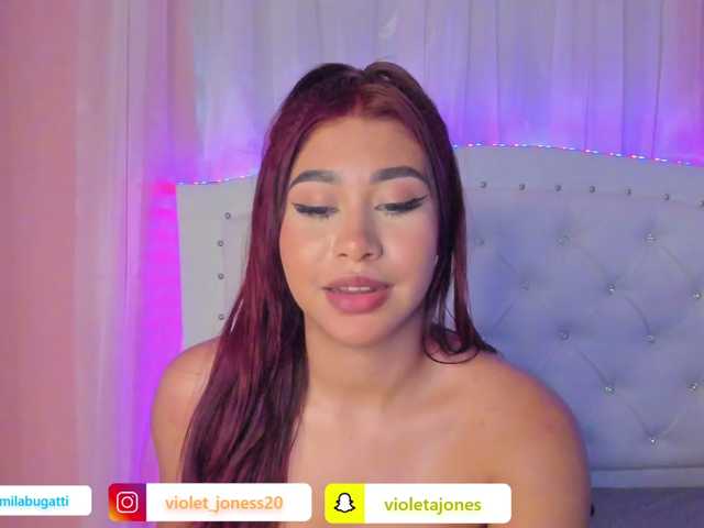 Broadcast screenshots Violett-Jones