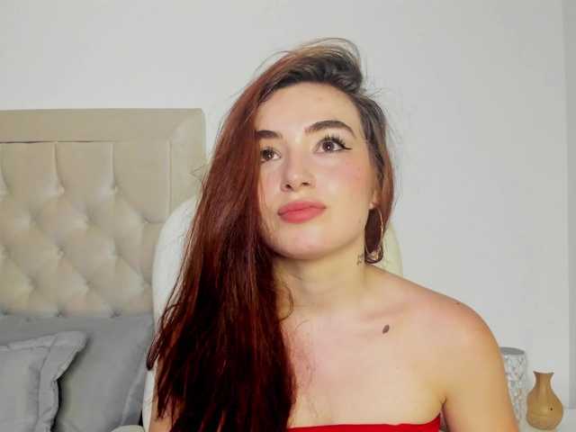 Photos violetwatson- Today I am very playful, do you want to come and try me! Goal: 1500 tokens