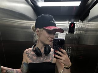 Erotic video chat VivianRocks