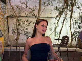 Erotic video chat VivienneLove