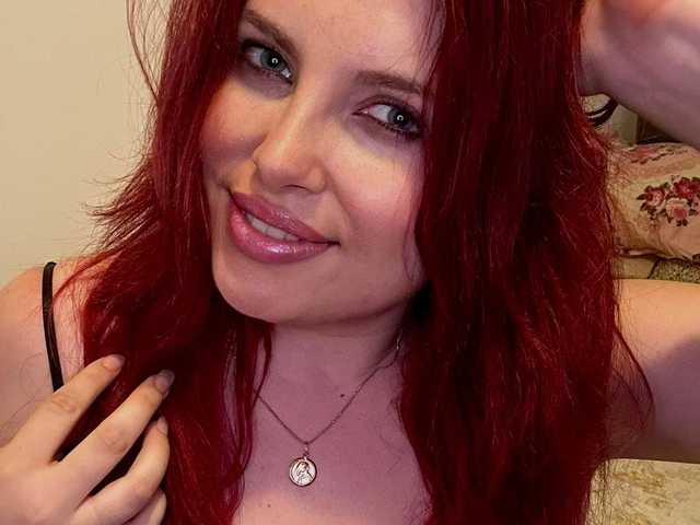 Photo of the profile VixenCurvy