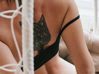 Erotic video chat Wallymimia