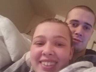 Erotic video chat CouchCouple7