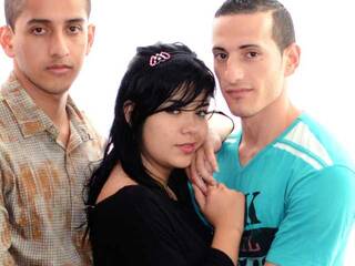 Erotic video chat WendyAndKyle