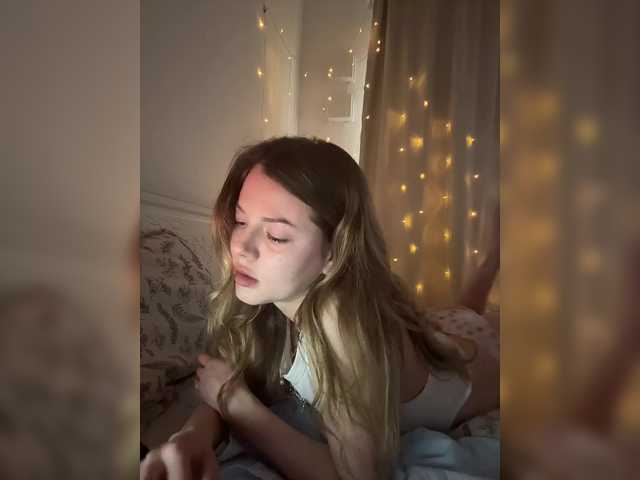 Broadcast screenshots wetLips