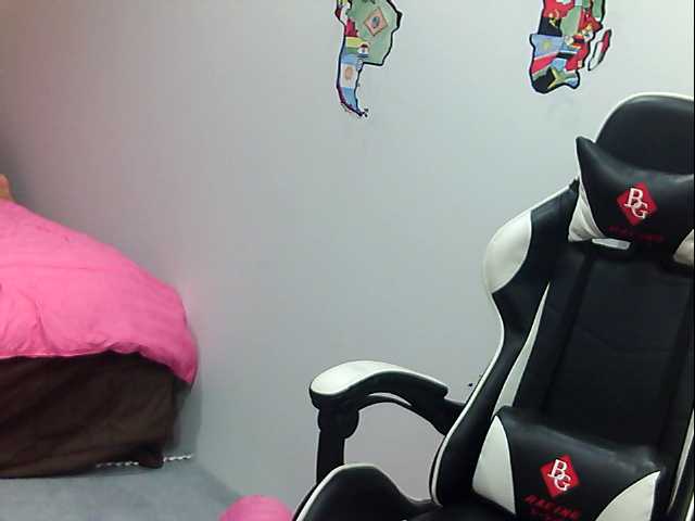 Broadcast screenshots wetntiny