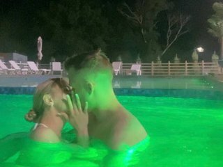 Erotic video chat White-Foxy