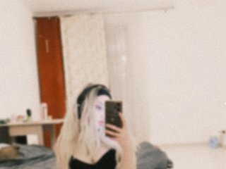 Erotic video chat WhiteKitsu