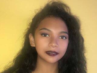 Erotic video chat WhitepussyN