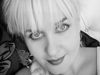 Erotic video chat WhiteQueen--1