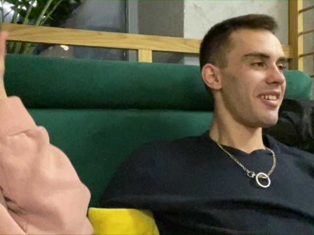 Broadcast screenshots whores-party