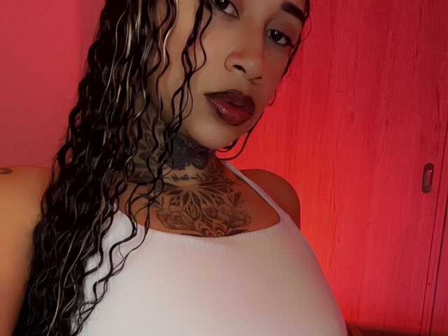 Photo of the profile WildCattaleyaa
