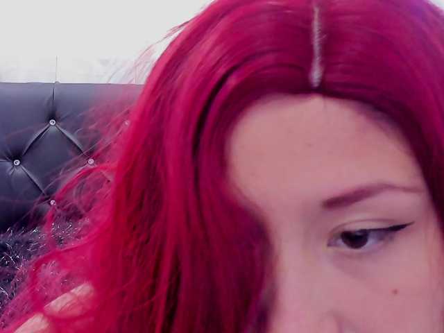 Photos Willow-Red Welcome Dear! ♥ #Vibe With Me #Cam2Cam Prime #Bailar #Desnudarse #Disfrutar