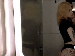 Erotic video chat TgGlowwowy