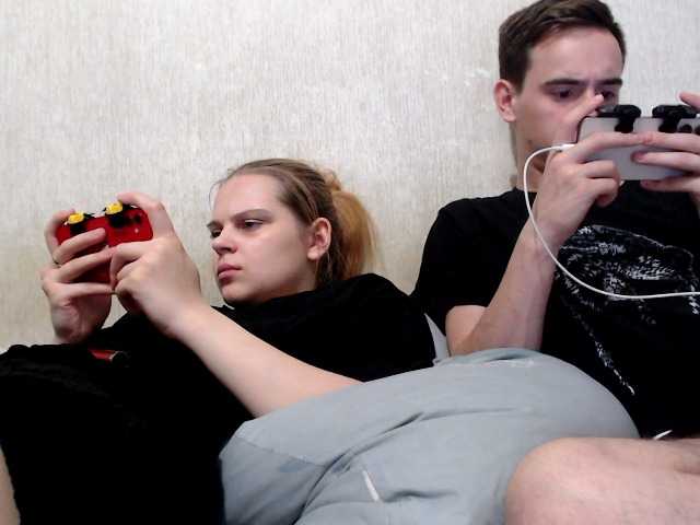 Broadcast screenshots _Yes_Daddy_