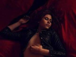 Erotic video chat xamberx