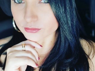 Erotic video chat xDanyqueenx
