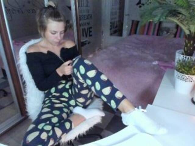 Broadcast screenshots CallMeAngel