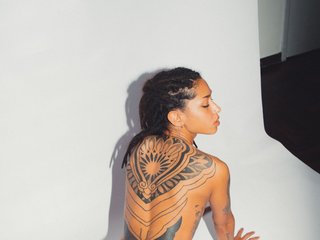 Erotic video chat xina777