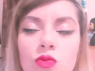 Erotic video chat XLiaXxx