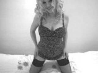 Erotic video chat xmaryxmagik