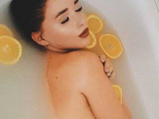 Erotic video chat XOlina