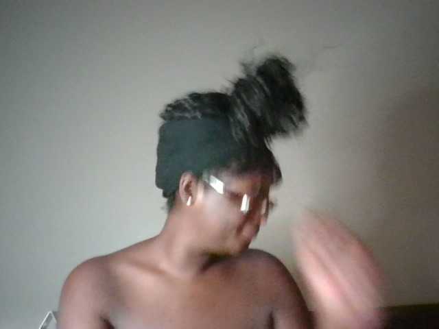 Broadcast screenshots xxGood2Uxx