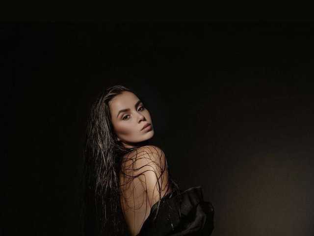Photo of the profile LolaSexxx