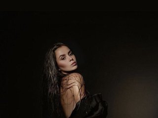 Erotic video chat LolaSexxx