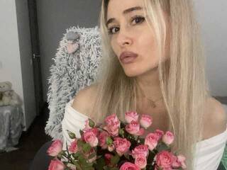 Erotic video chat _Xyliganka777_