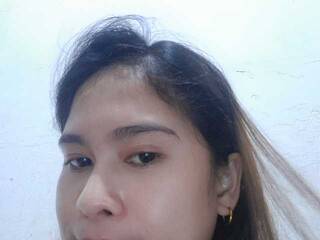 Erotic video chat Yazzy27