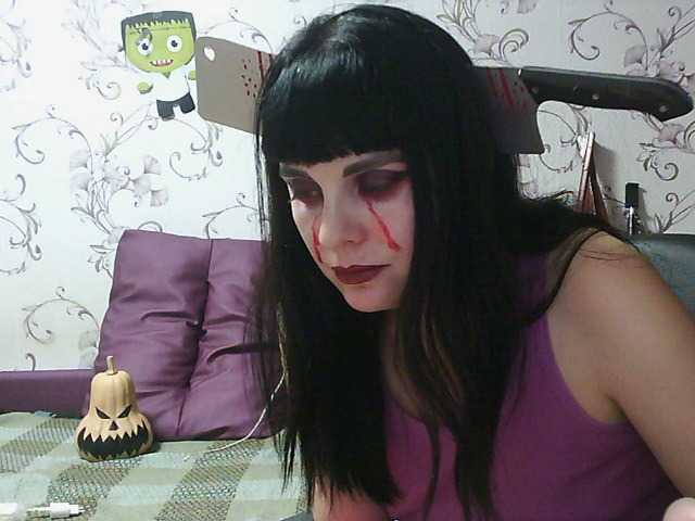 Broadcast screenshots MistressSexologinia
