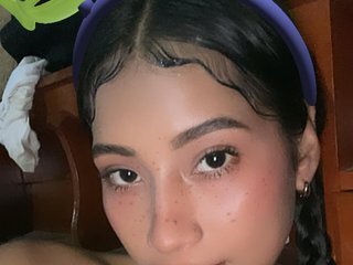 Erotic video chat YesyHills