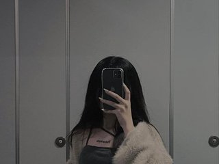 Erotic video chat YiYi-sweet