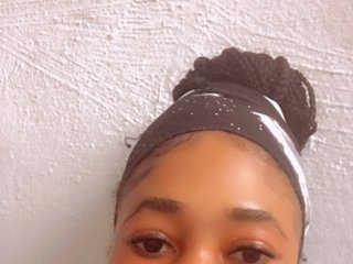 Erotic video chat Youngie