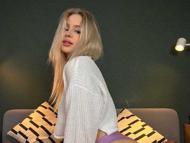 Photo of the profile youngmalena
