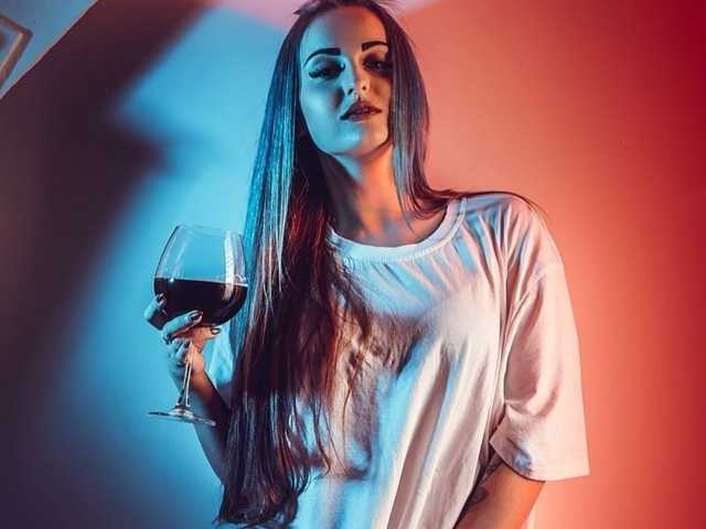 Profile photo Red_Wine