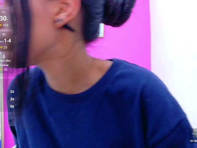 Broadcast screenshots yourcuteneighbourr